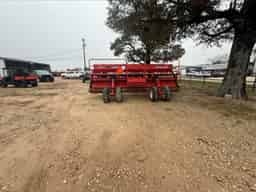 Used Landoll 4610-16 Seeder